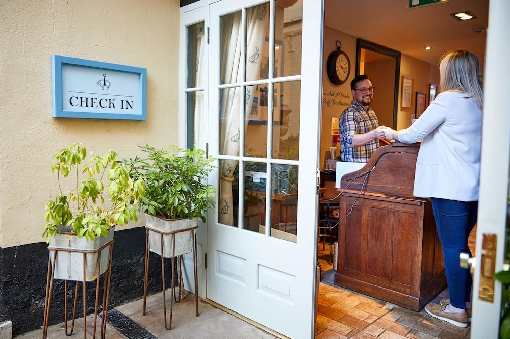 The Fleece At Cirencester Eksteriør bilde Reception at the hotel