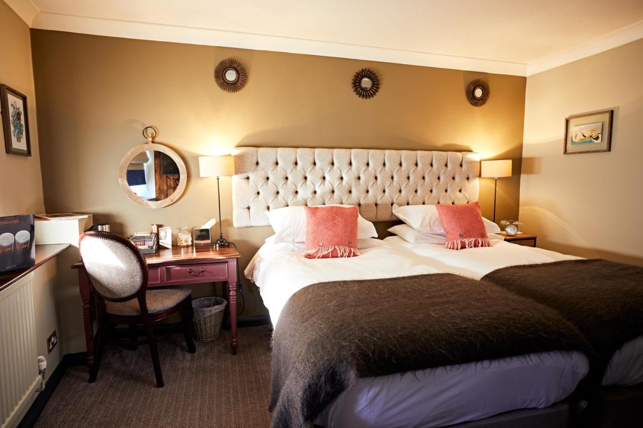 The Fleece At Cirencester Eksteriør bilde A room at the hotel